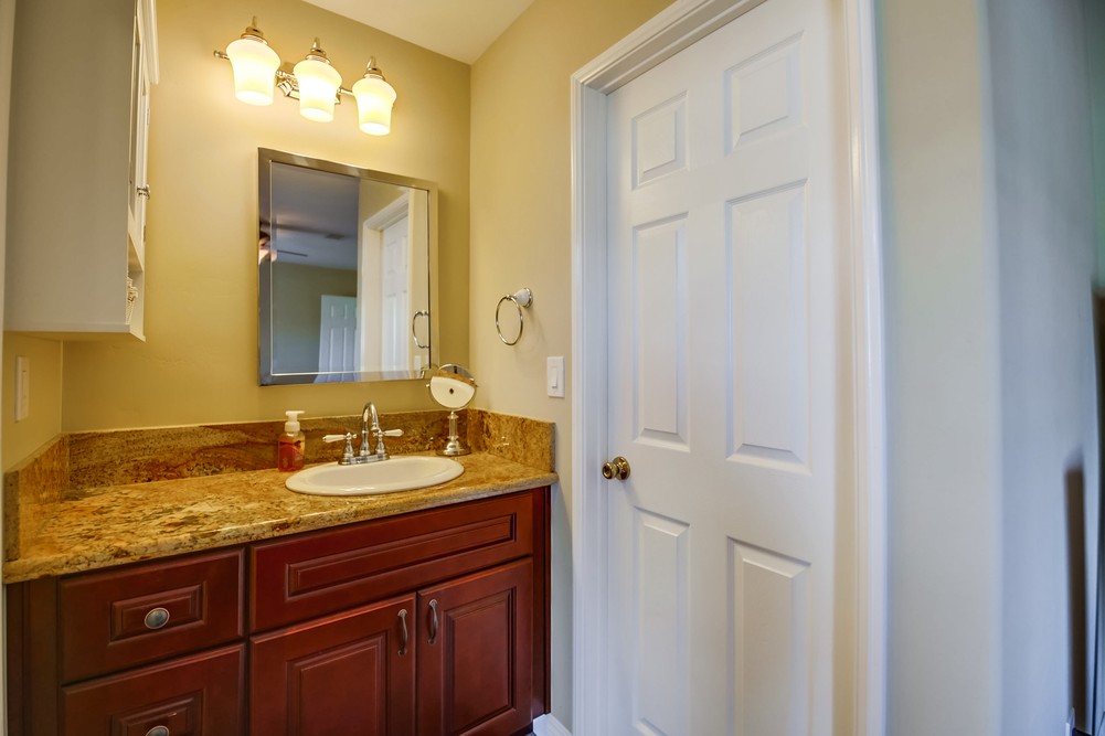 Virtual tour photo 28 of 53 for 6422 Stanley Ave