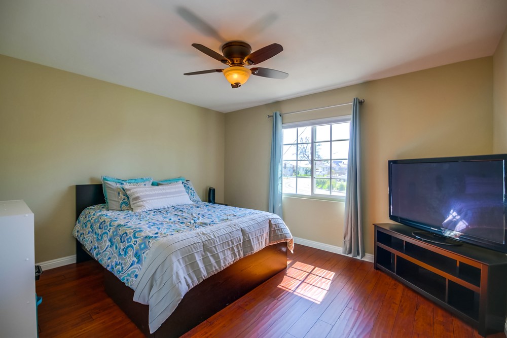 Virtual tour photo 29 of 53 for 6422 Stanley Ave