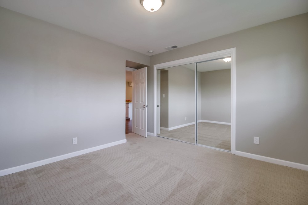Virtual tour photo 25 of 40 for 6429 Richard St