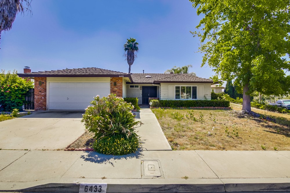Virtual tour photo 1 of 39 for 6433 Belle Glade Ave