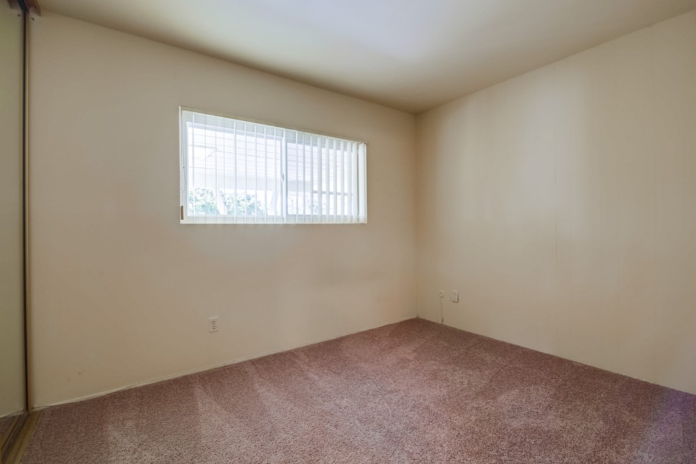 Virtual tour photo 26 of 39 for 6433 Belle Glade Ave