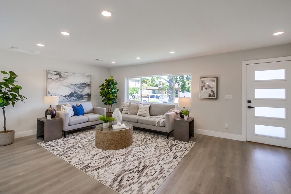Virtual tour photo 8 of 52 for 6434 Bonnie View Dr