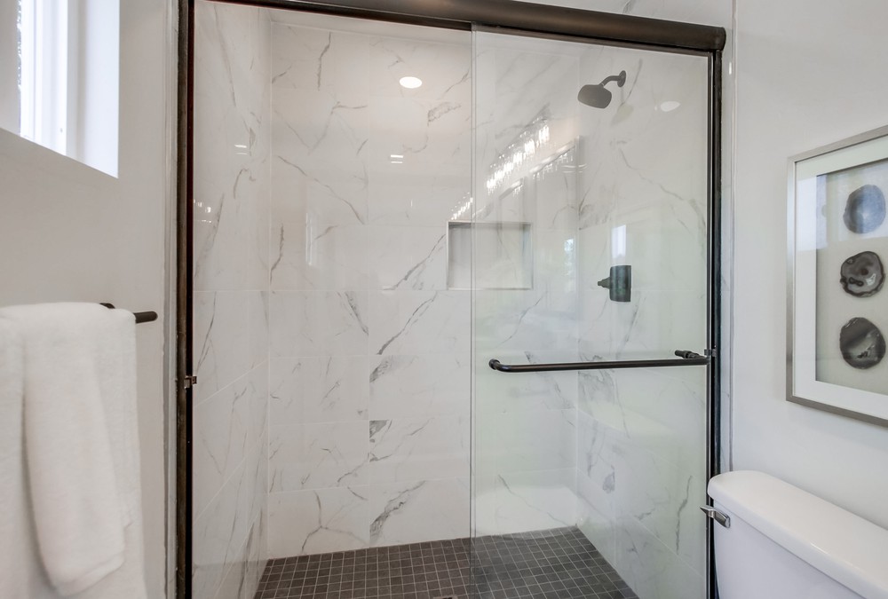 Virtual tour photo 32 of 52 for 6434 Bonnie View Dr