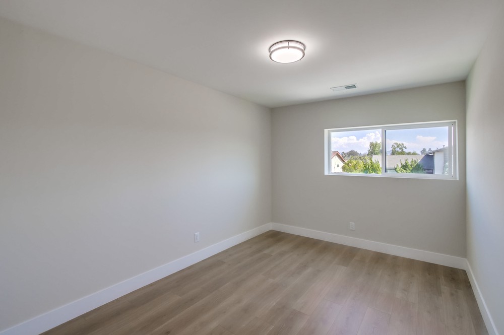 Virtual tour photo 34 of 52 for 6434 Bonnie View Dr