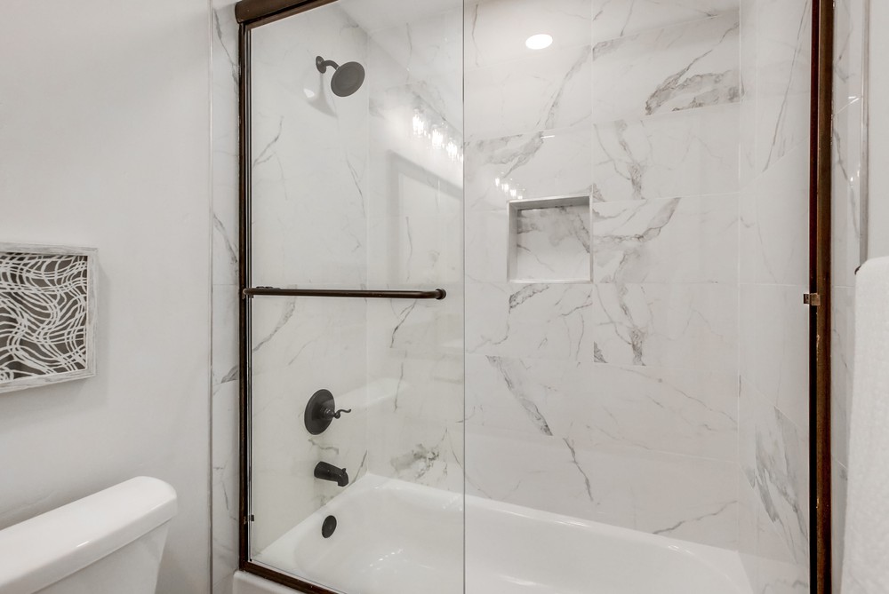 Virtual tour photo 44 of 52 for 6434 Bonnie View Dr