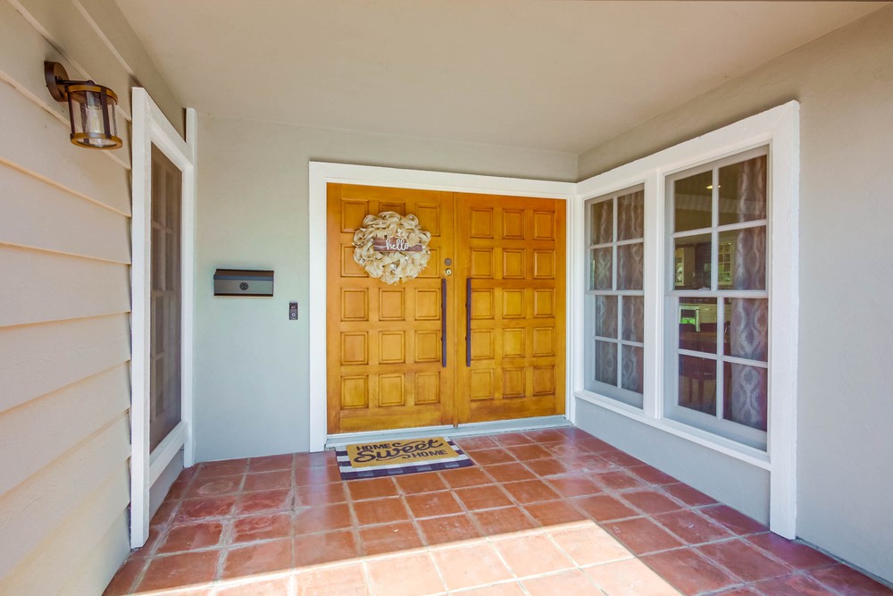 Virtual tour photo 6 of 46 for 6436 Park Ridge Blvd