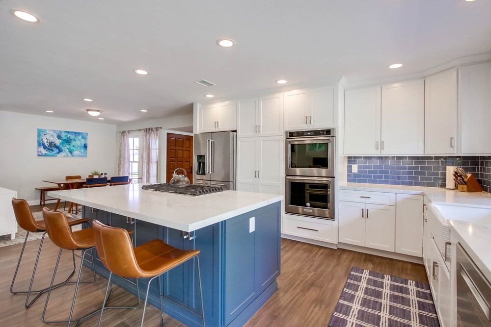 Virtual tour photo 17 of 46 for 6436 Park Ridge Blvd