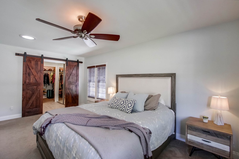 Virtual tour photo 26 of 46 for 6436 Park Ridge Blvd