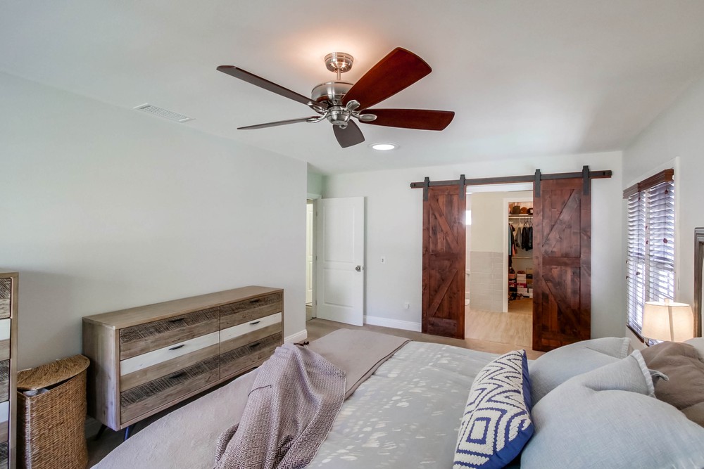 Virtual tour photo 27 of 46 for 6436 Park Ridge Blvd