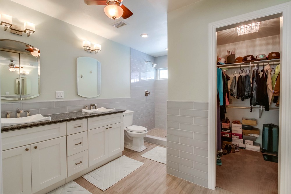 Virtual tour photo 30 of 46 for 6436 Park Ridge Blvd