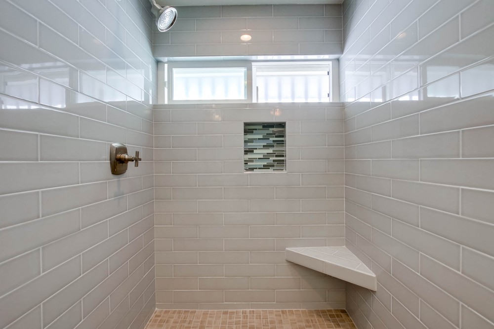 Virtual tour photo 32 of 46 for 6436 Park Ridge Blvd