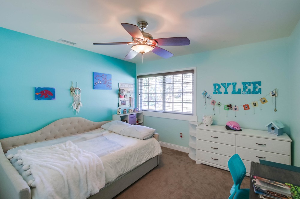 Virtual tour photo 36 of 46 for 6436 Park Ridge Blvd