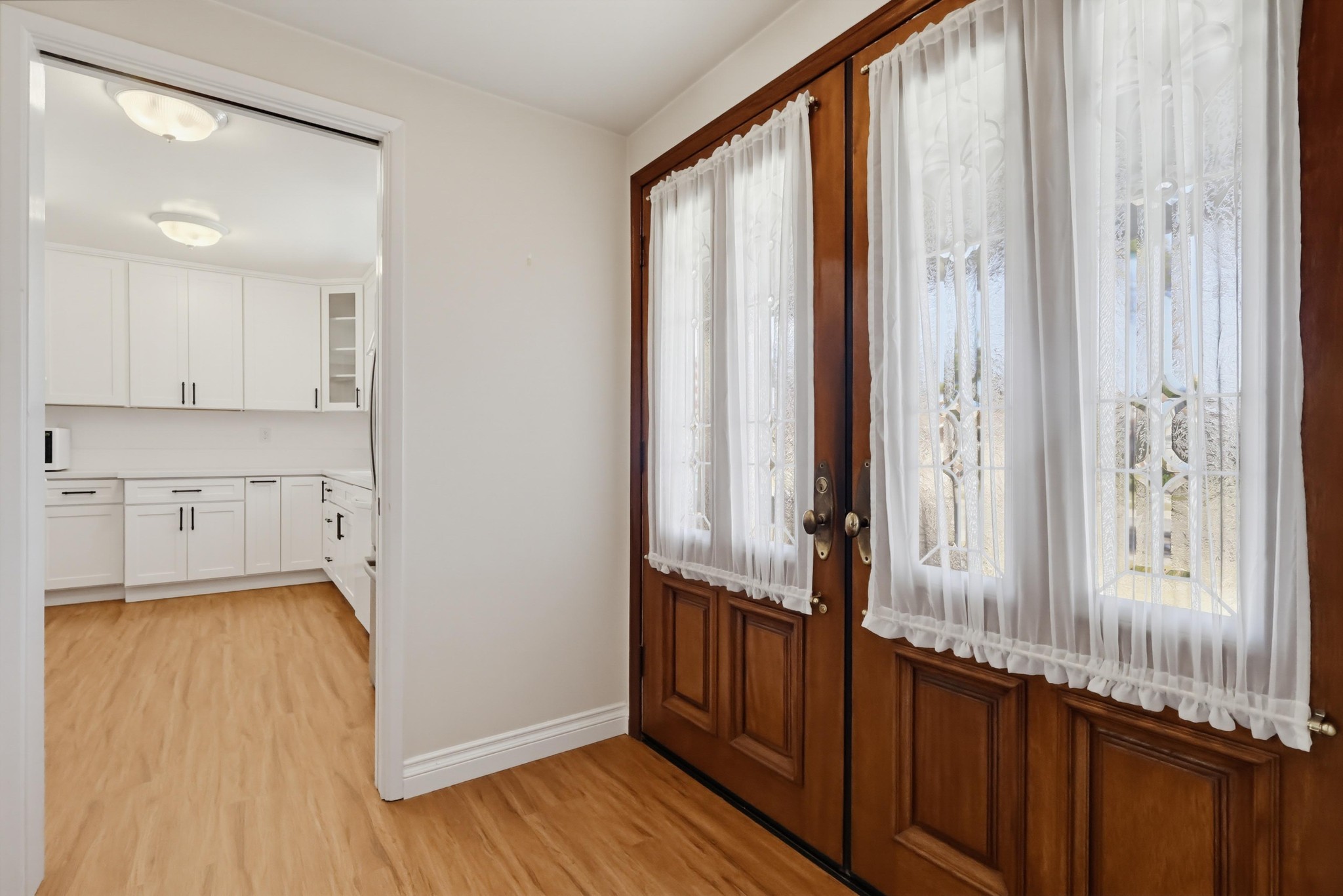 Virtual tour photo 7 of 92 for 6448 E Pageantry St