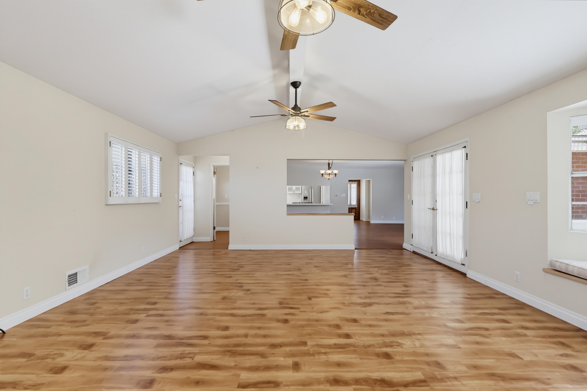 Virtual tour photo 28 of 92 for 6448 E Pageantry St