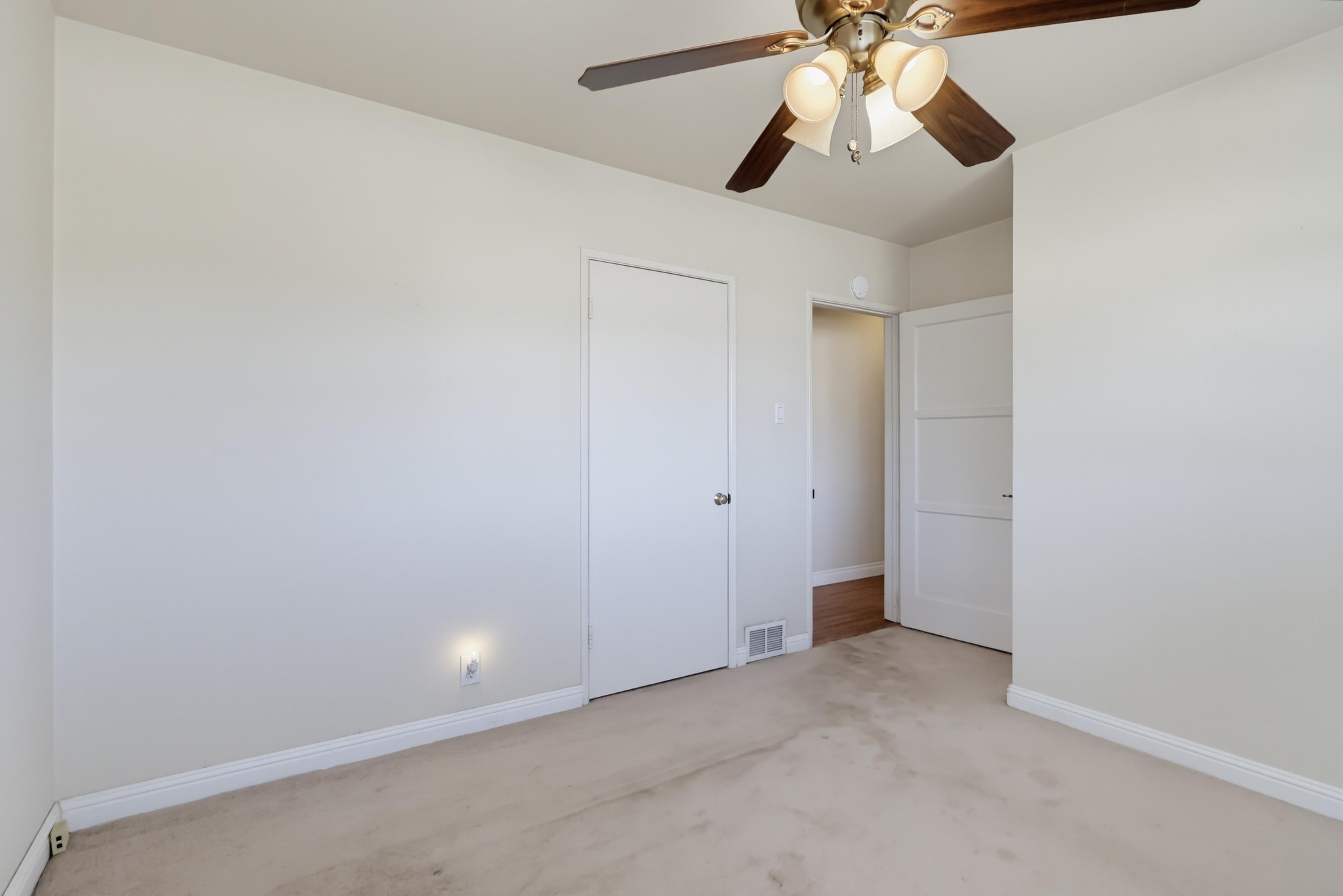 Virtual tour photo 51 of 92 for 6448 E Pageantry St