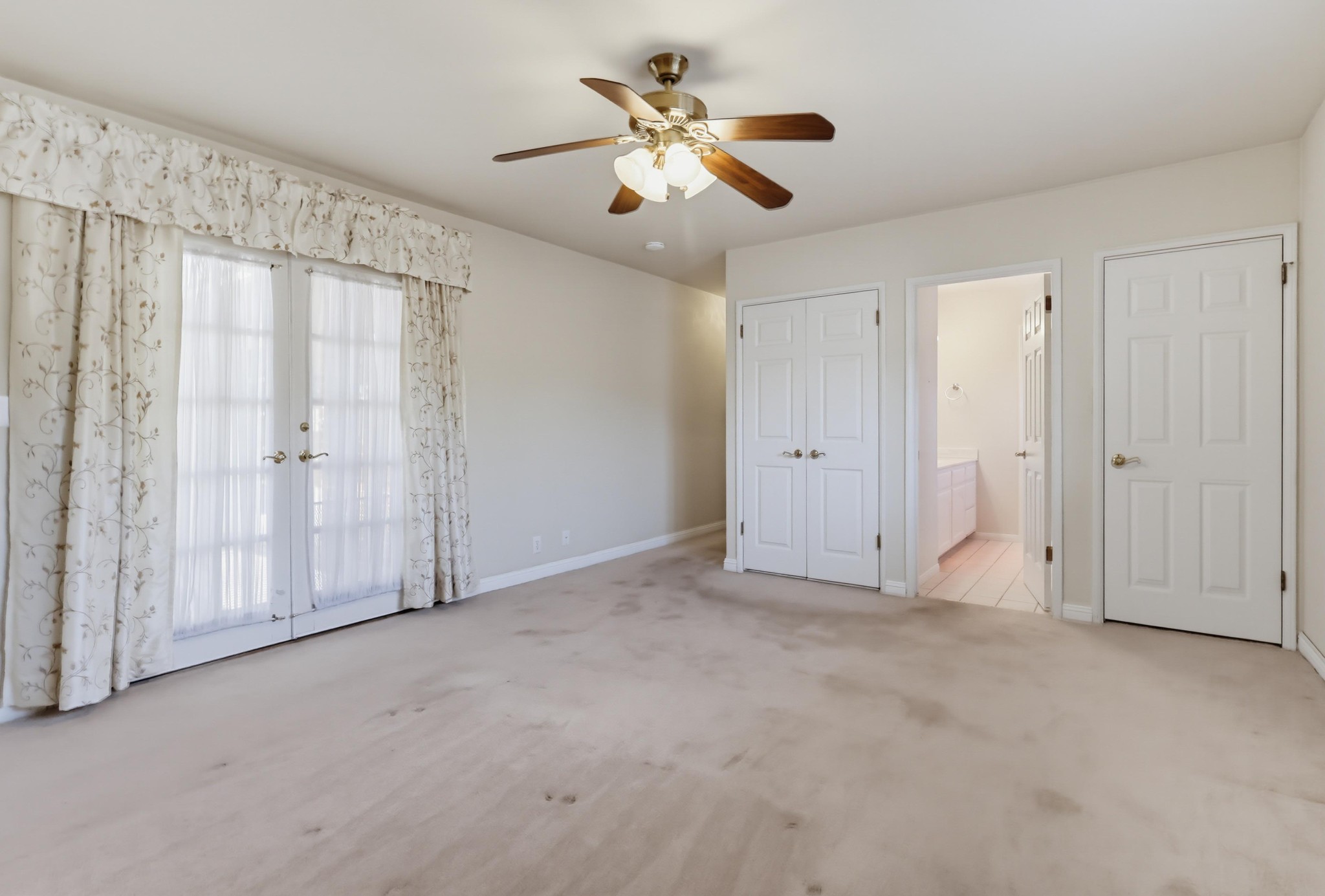 Virtual tour photo 63 of 92 for 6448 E Pageantry St