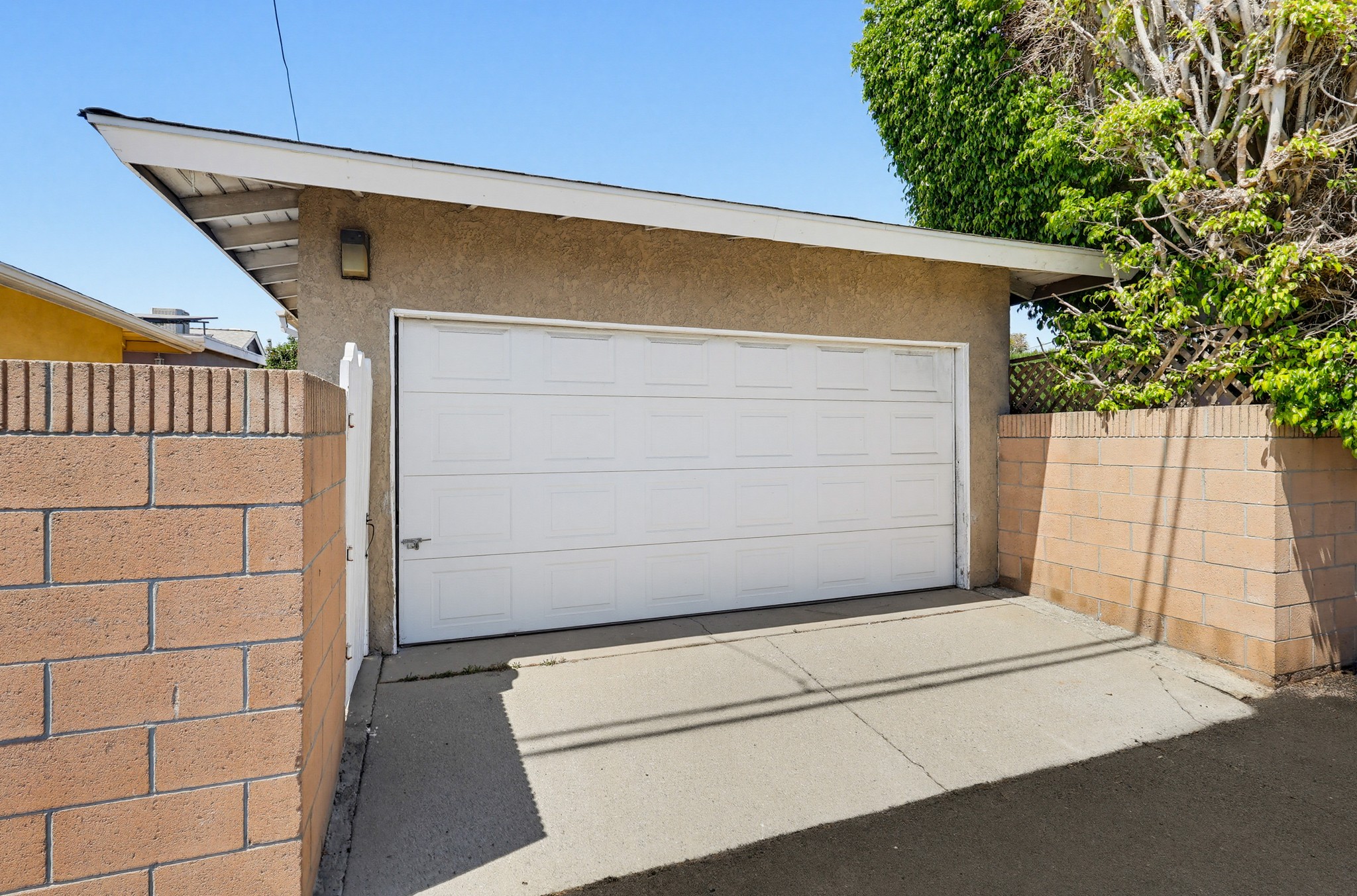 Virtual tour photo 92 of 94 for 6448 E Pageantry St