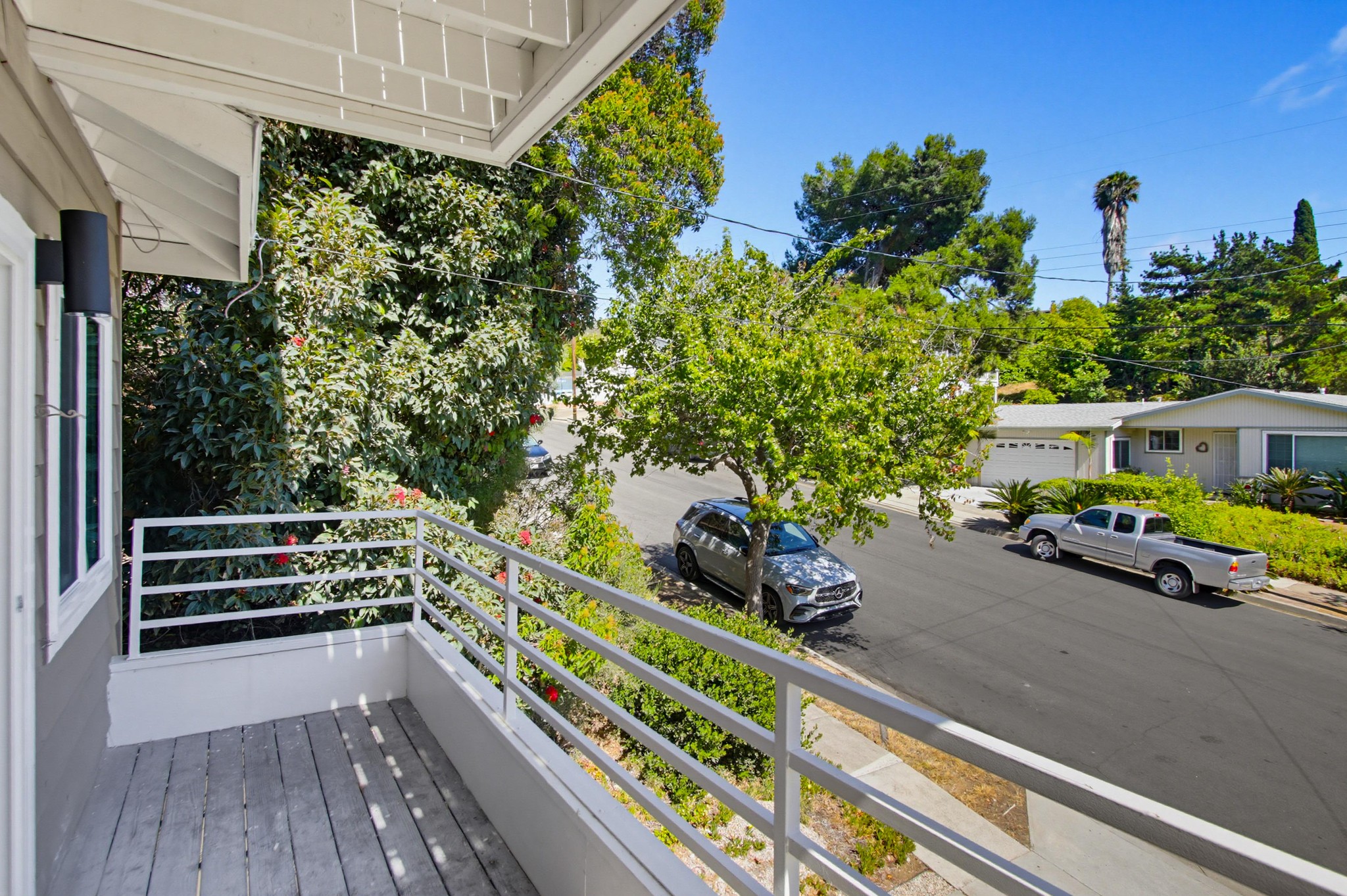 Virtual tour photo 12 of 44 for 6448 Glidden St