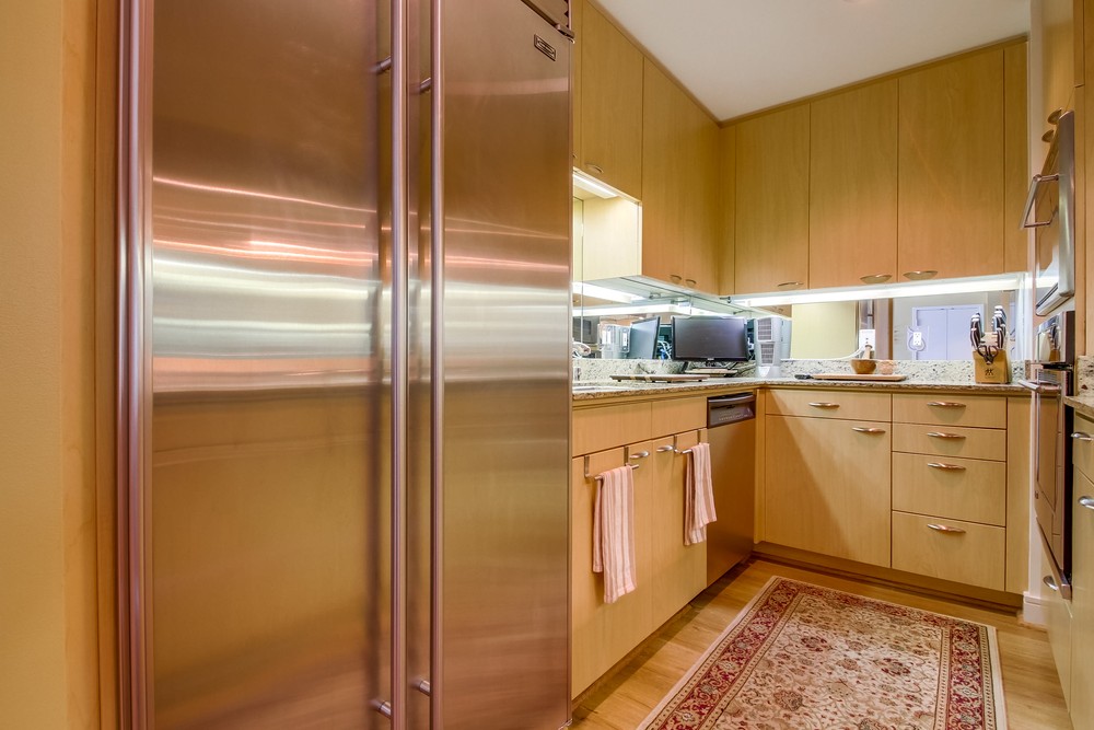 Virtual tour photo 12 of 43 for 645 Front St #1014