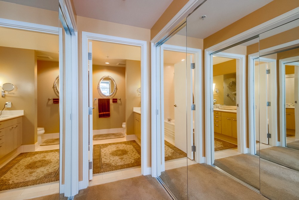 Virtual tour photo 27 of 43 for 645 Front St #1014