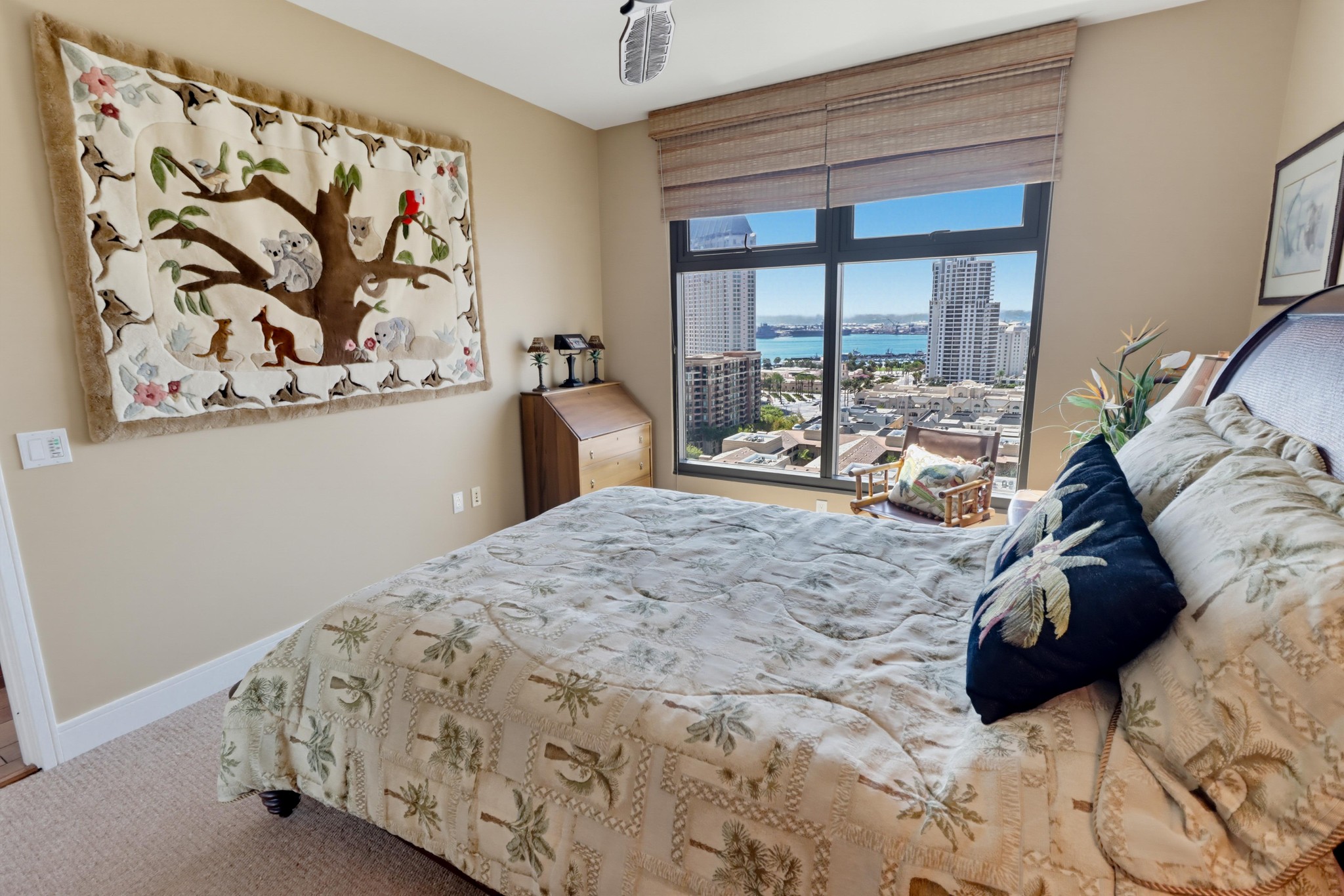 Virtual tour photo 44 of 53 for 645 Front St