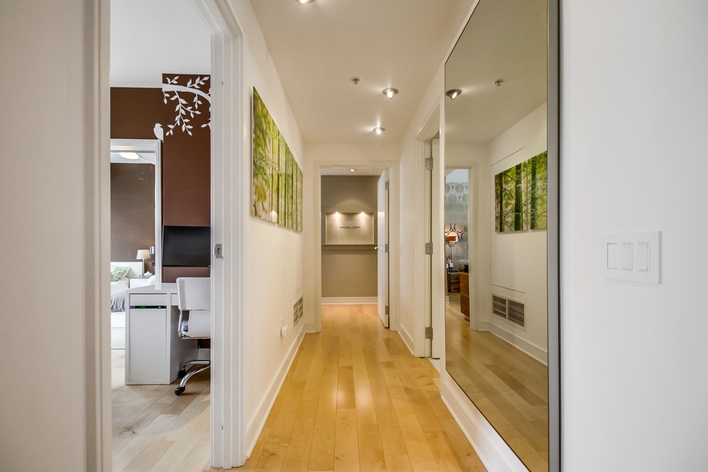 Virtual tour photo 5 of 40 for 645 Front St