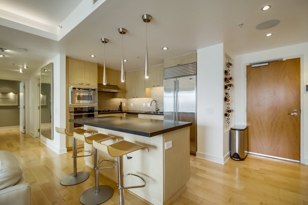 Virtual tour photo 15 of 40 for 645 Front St