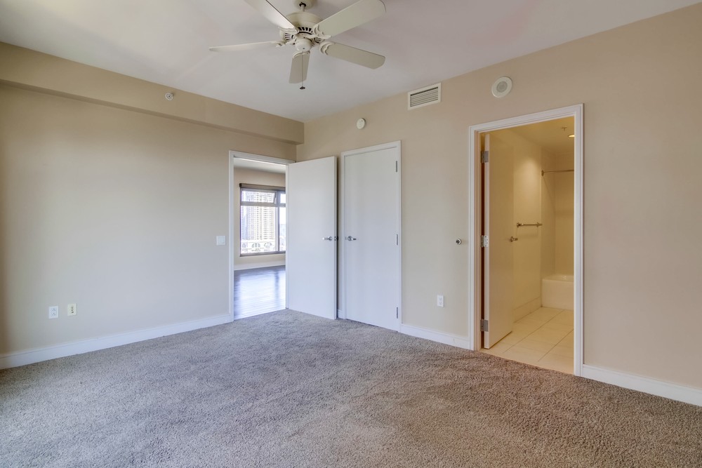 Virtual tour photo 27 of 38 for 645 Front St