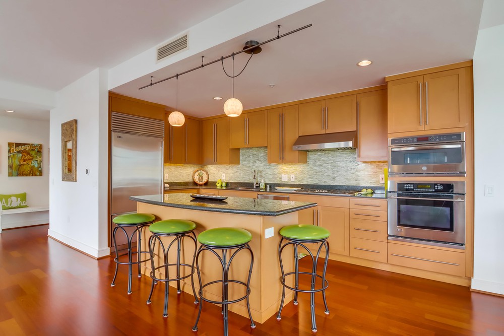 Virtual tour photo 28 of 63 for 645 Front St