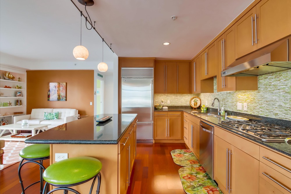 Virtual tour photo 30 of 63 for 645 Front St