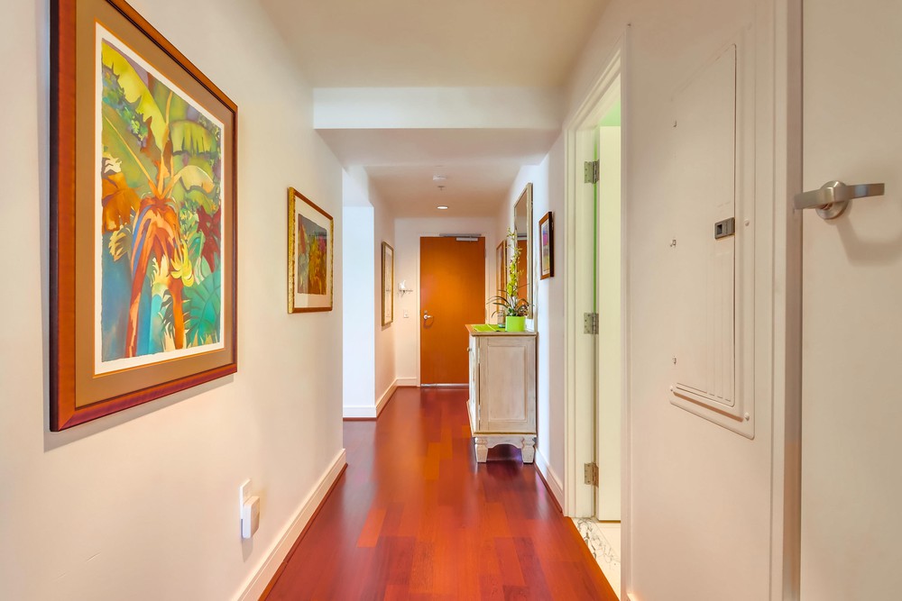 Virtual tour photo 41 of 63 for 645 Front St