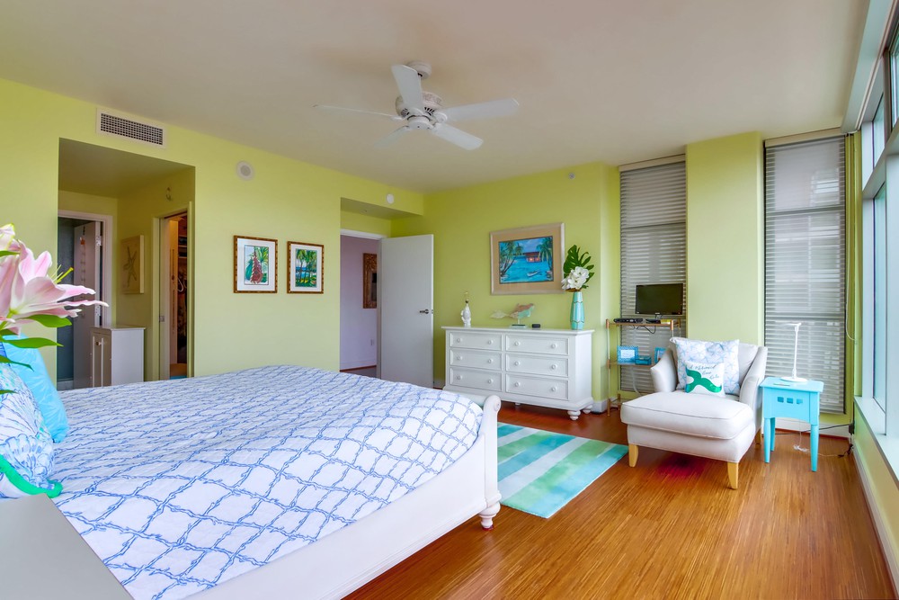 Virtual tour photo 47 of 63 for 645 Front St