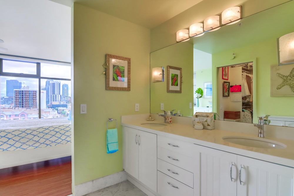 Virtual tour photo 52 of 63 for 645 Front St