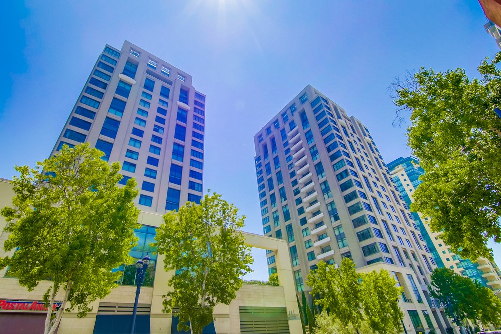Virtual tour photo 1 of 103 for 645 Front St UNIT 101