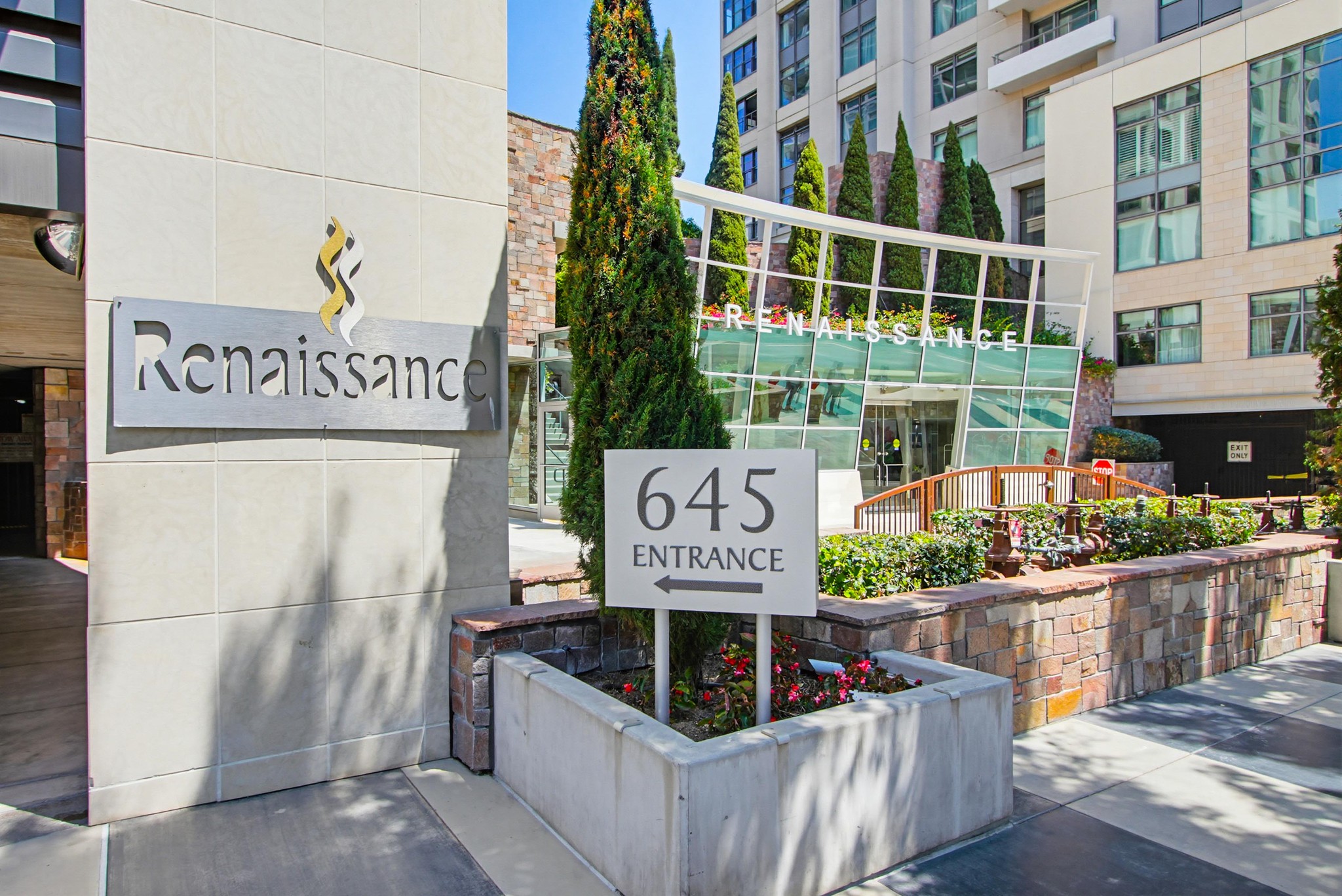 Virtual tour photo 3 of 57 for 645 Front St UNIT 1208