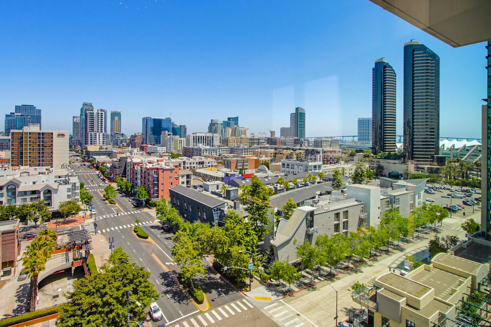 Virtual tour photo 29 of 57 for 645 Front St UNIT 1208
