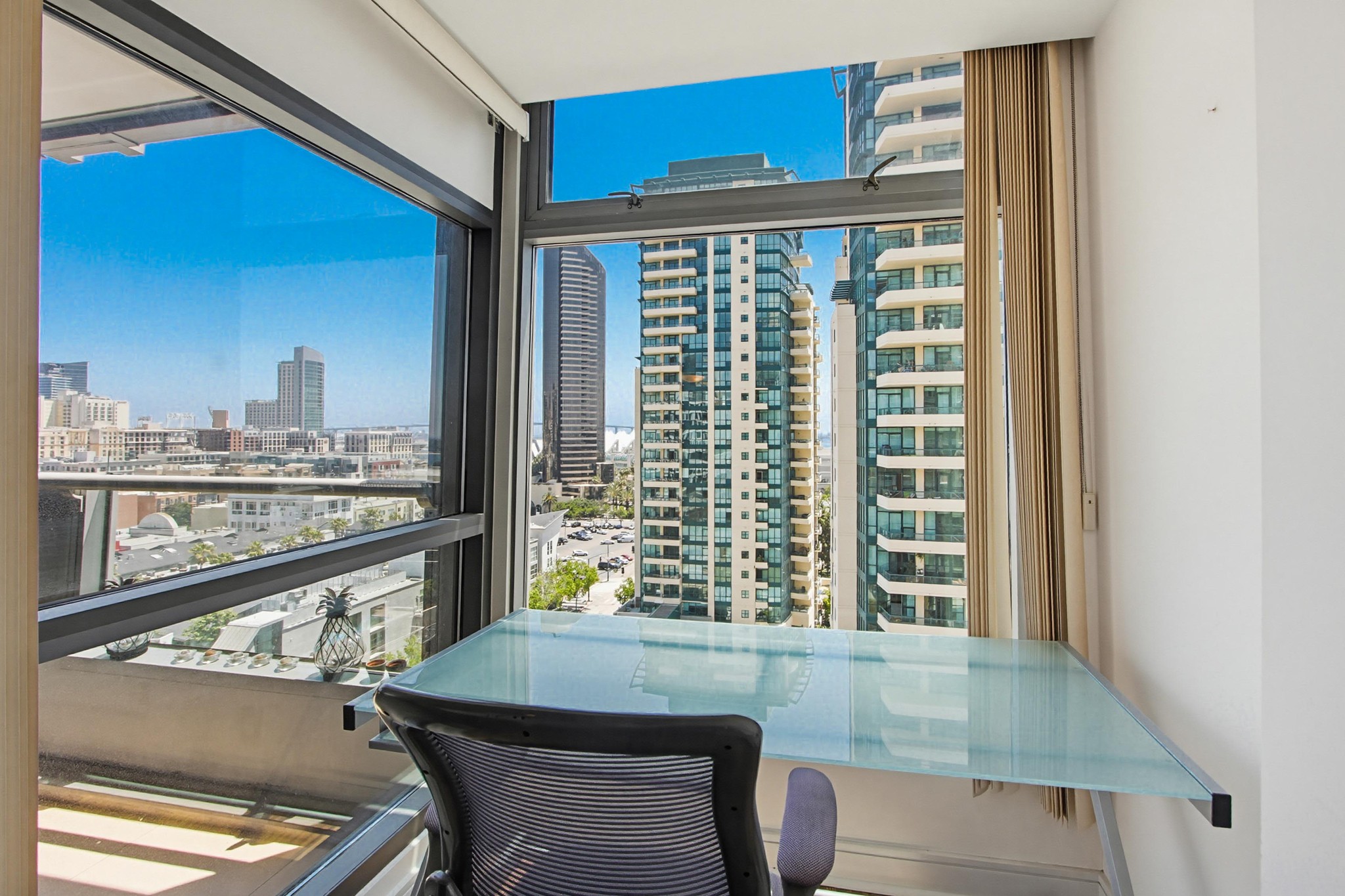 Virtual tour photo 37 of 57 for 645 Front St UNIT 1208