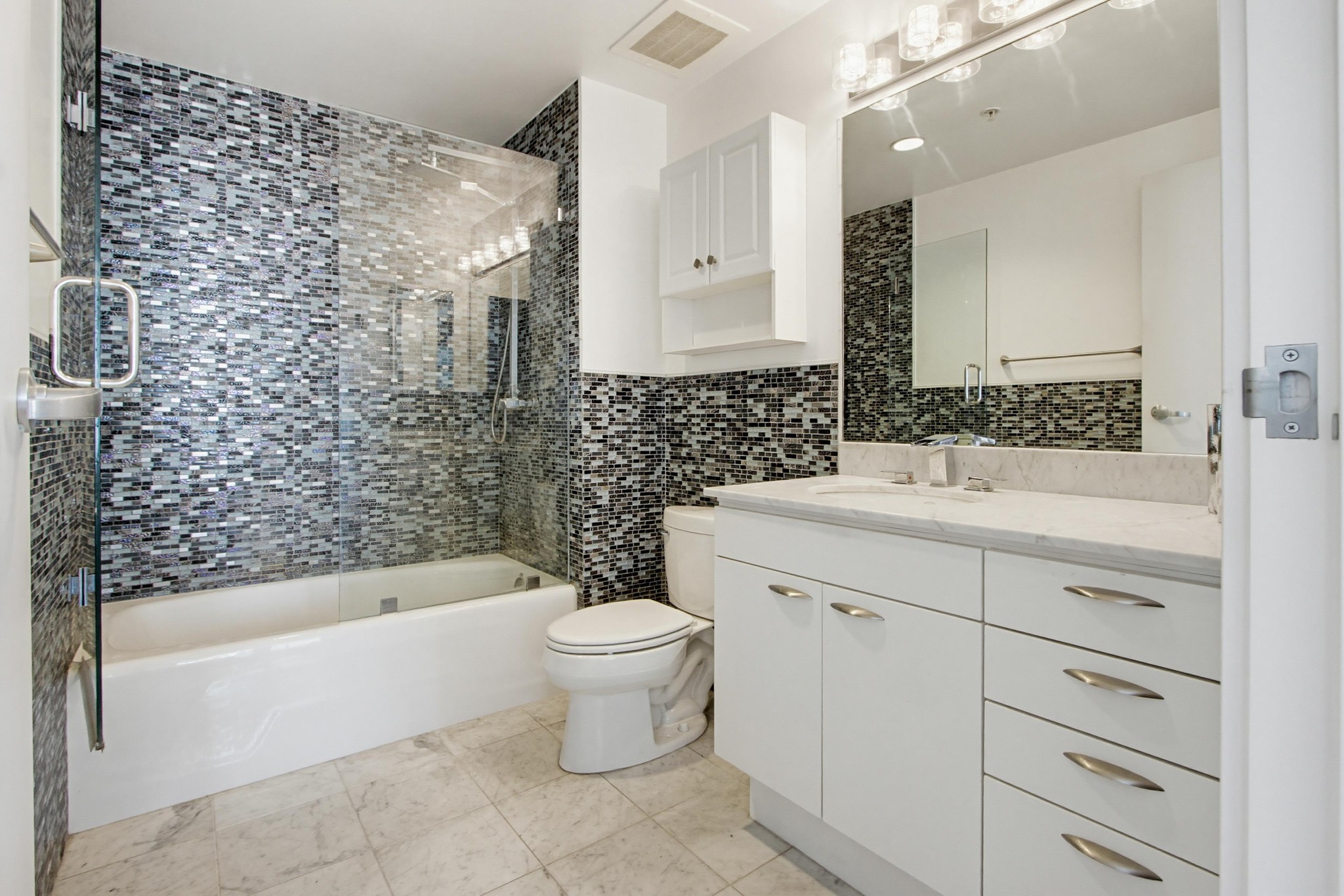Virtual tour photo 39 of 57 for 645 Front St UNIT 1208