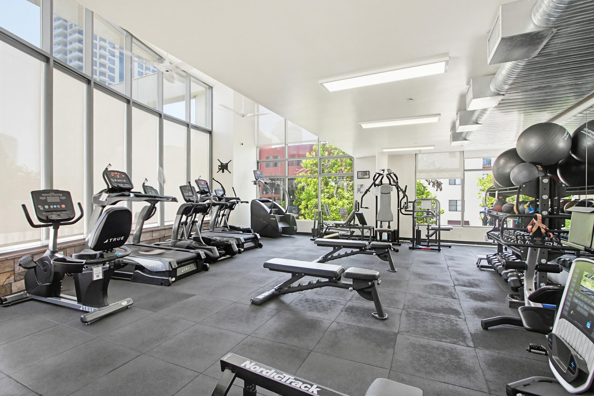 Virtual tour photo 49 of 57 for 645 Front St UNIT 1208