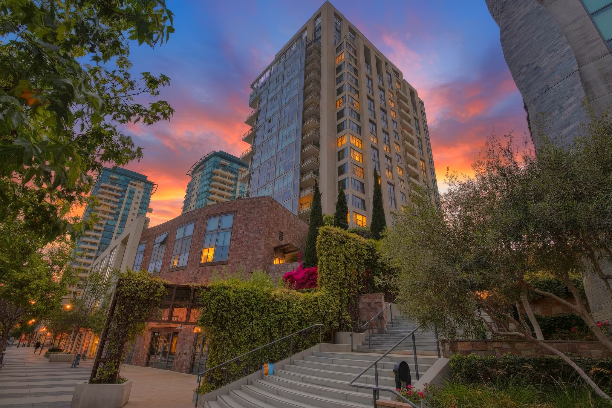 Virtual tour photo 58 of 57 for 645 Front St UNIT 1208