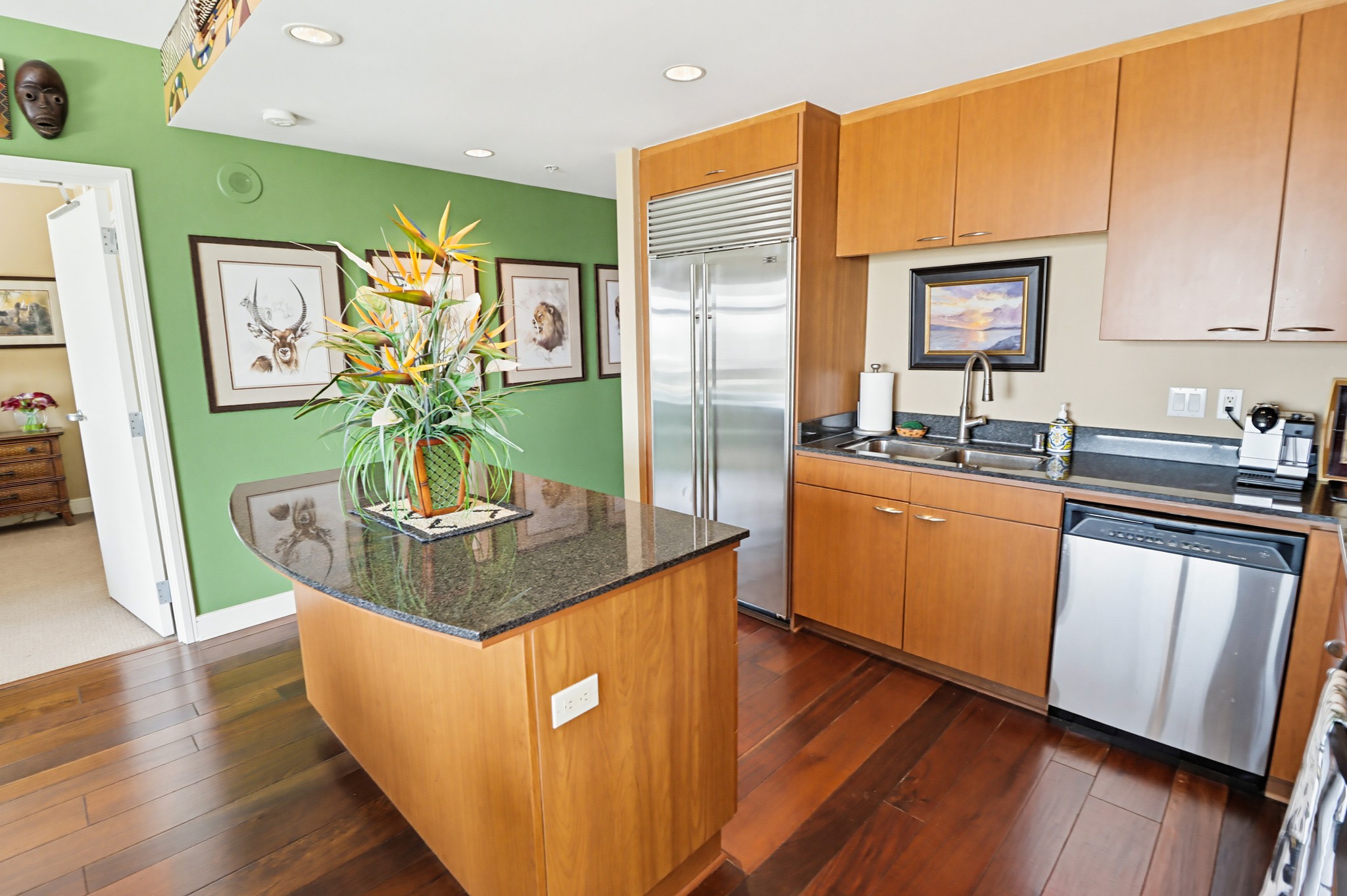 Virtual tour photo 12 of 51 for 645 Front St UNIT 1806