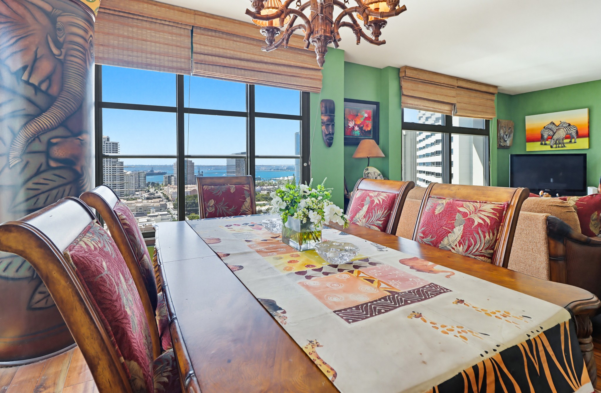 Virtual tour photo 22 of 51 for 645 Front St UNIT 1806