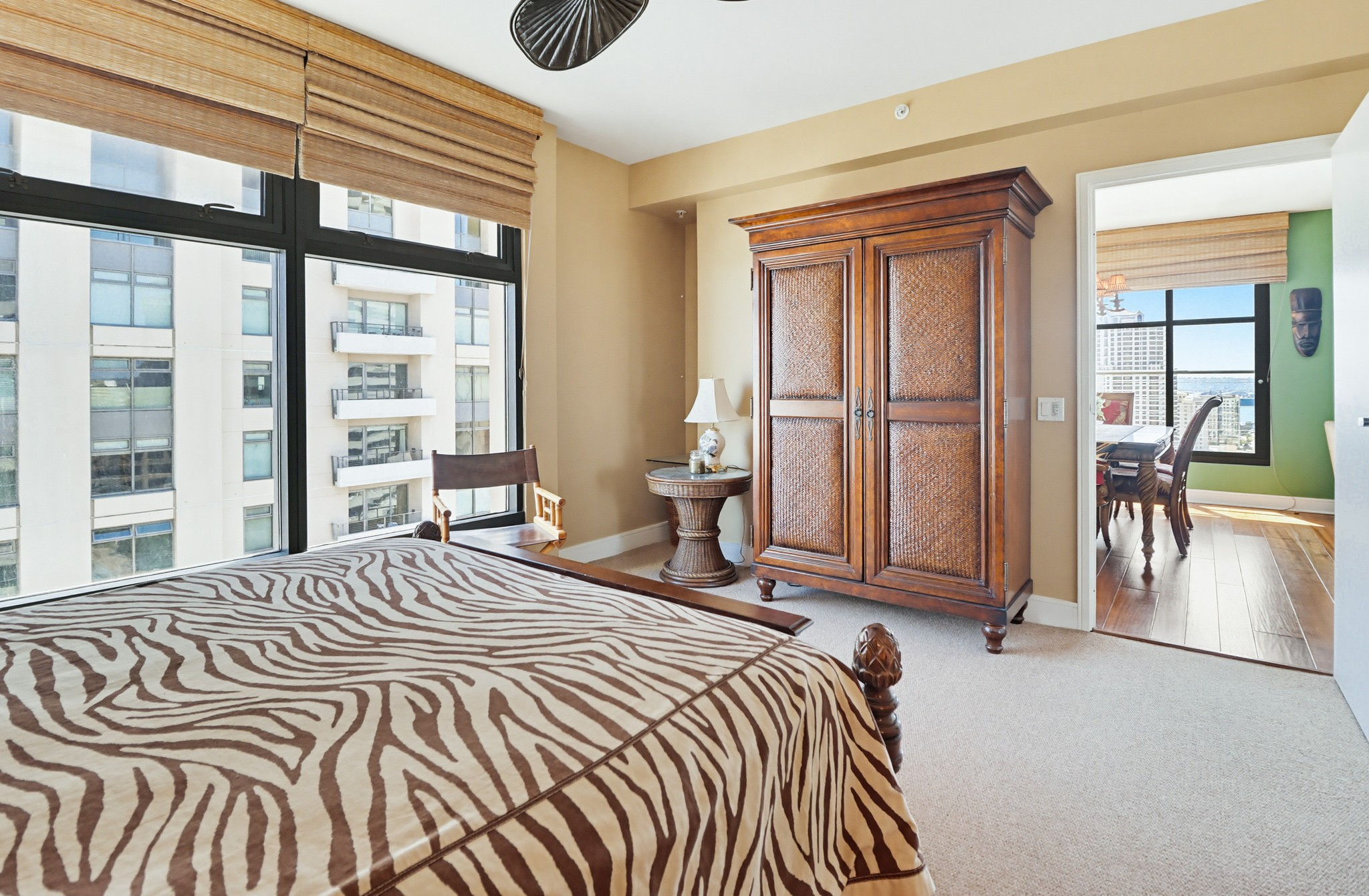 Virtual tour photo 31 of 51 for 645 Front St UNIT 1806