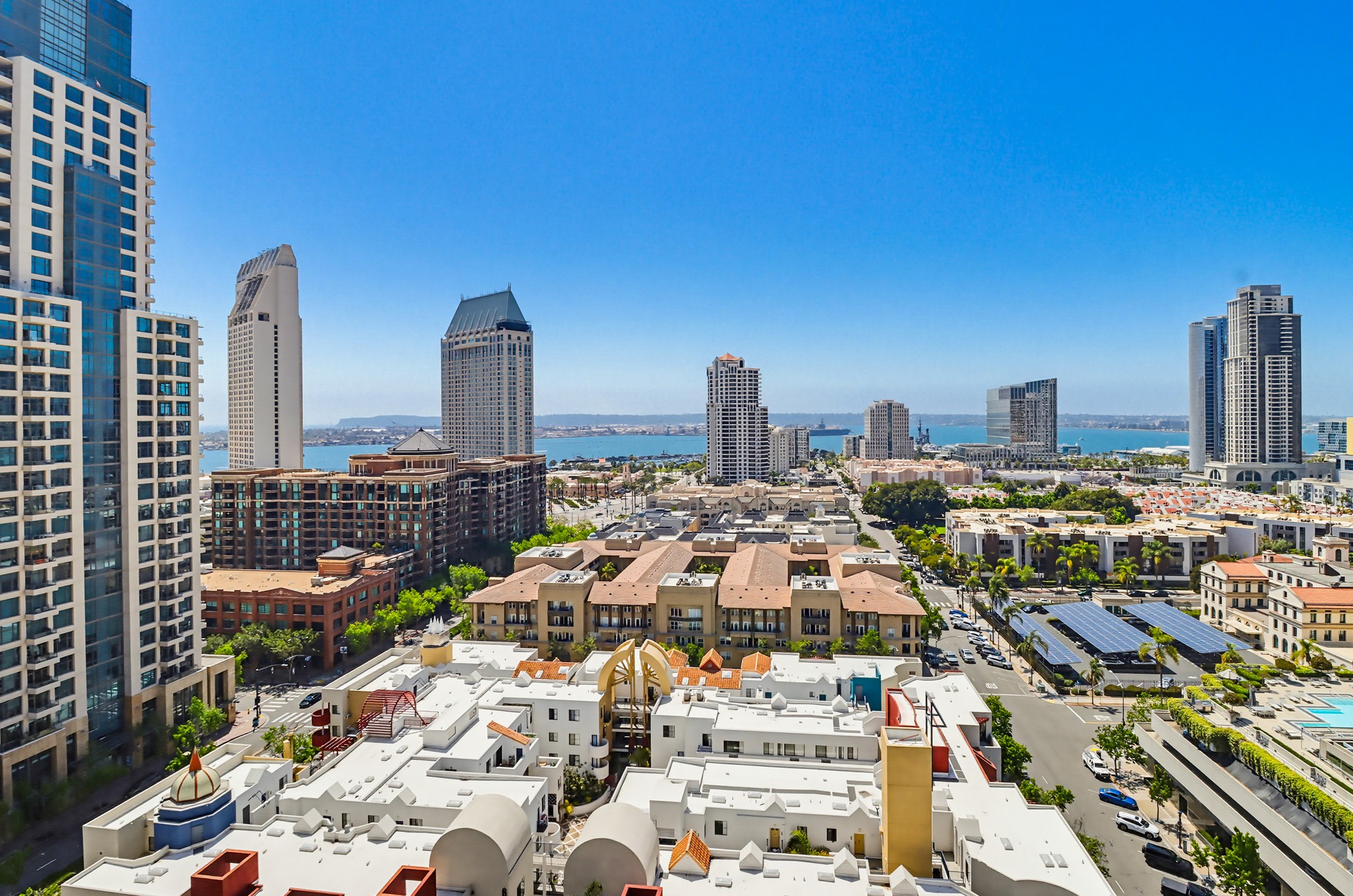 Virtual tour photo 42 of 51 for 645 Front St UNIT 1806