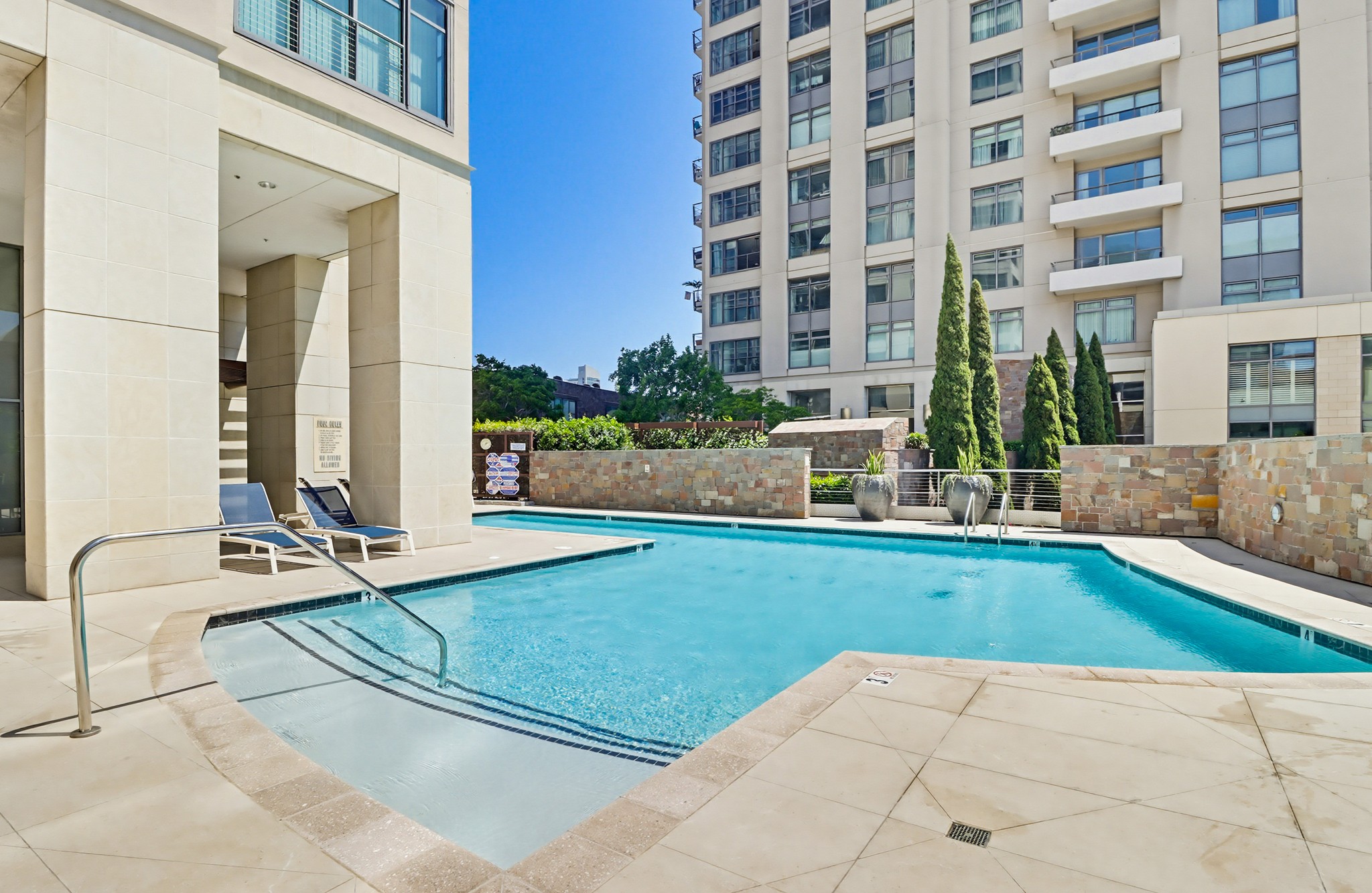 Virtual tour photo 51 of 51 for 645 Front St UNIT 1806