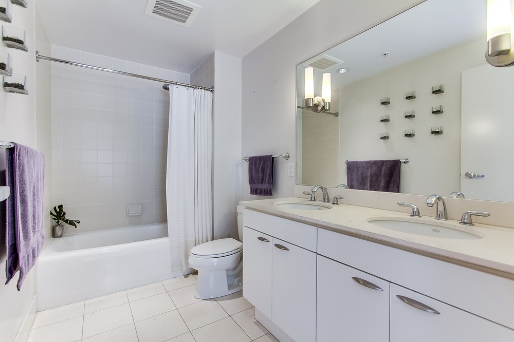 Virtual tour photo 16 of 44 for 645 Front Street #1406