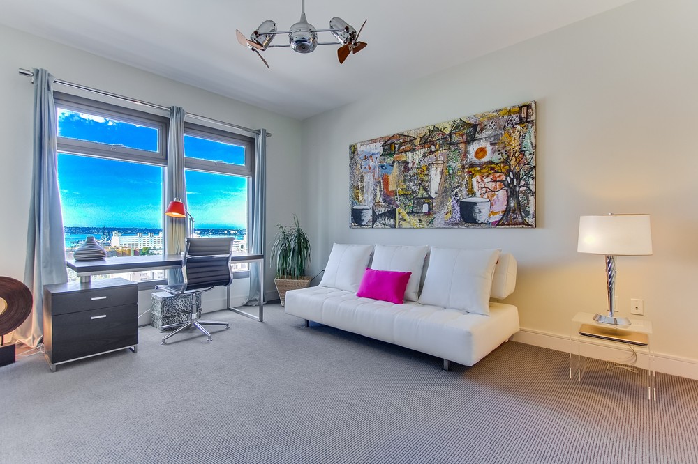 Virtual tour photo 18 of 44 for 645 Front Street #1406