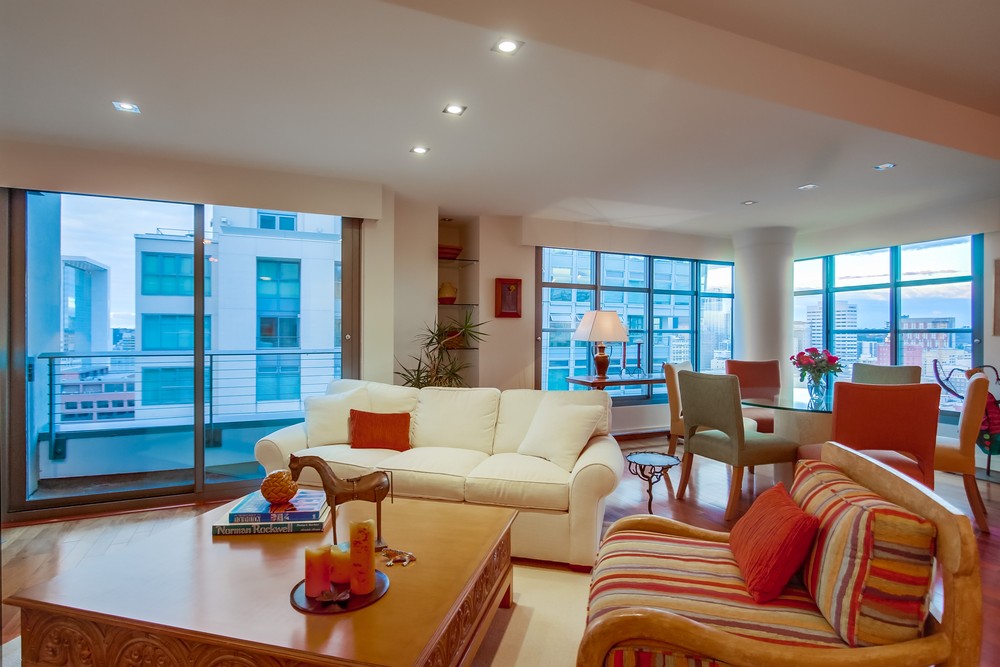 Virtual tour photo 38 of 112 for 645 Front Street