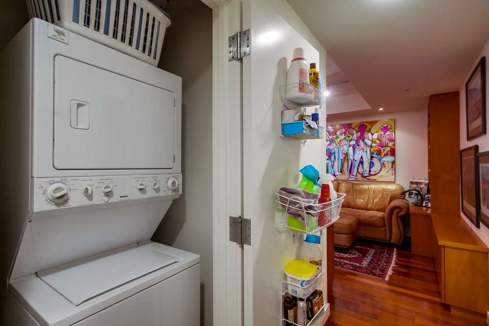 Virtual tour photo 81 of 112 for 645 Front Street