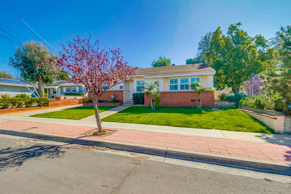 Virtual tour photo 3 of 35 for 6541 Delbarton St